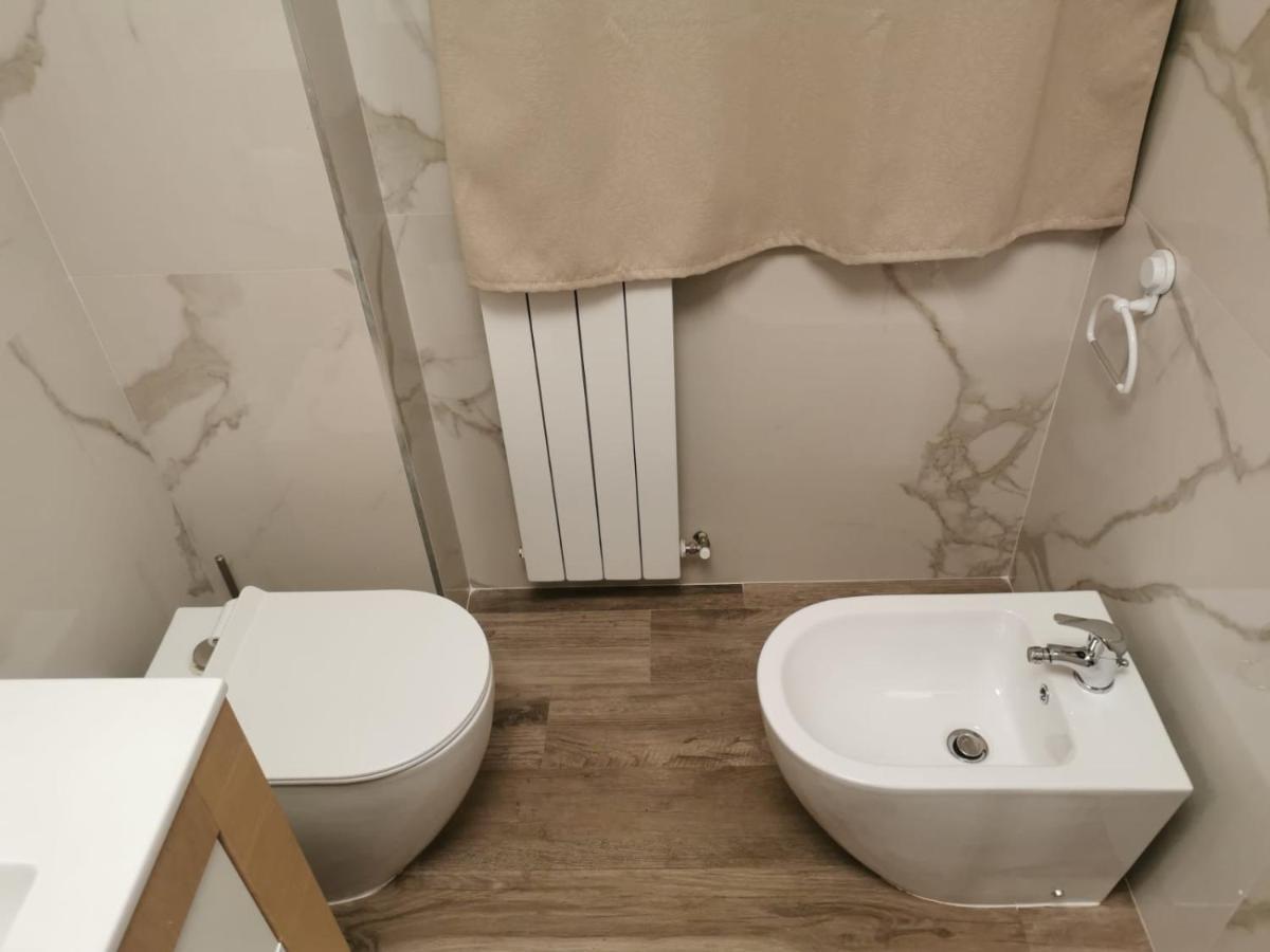 La Casa Di Domitilla LʼAquila Екстериор снимка