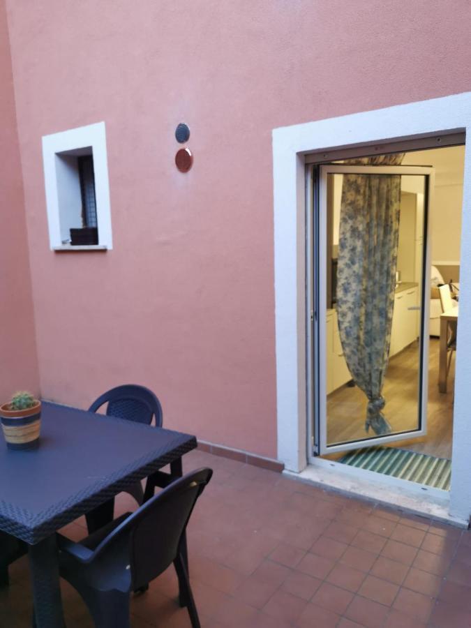 La Casa Di Domitilla LʼAquila Екстериор снимка